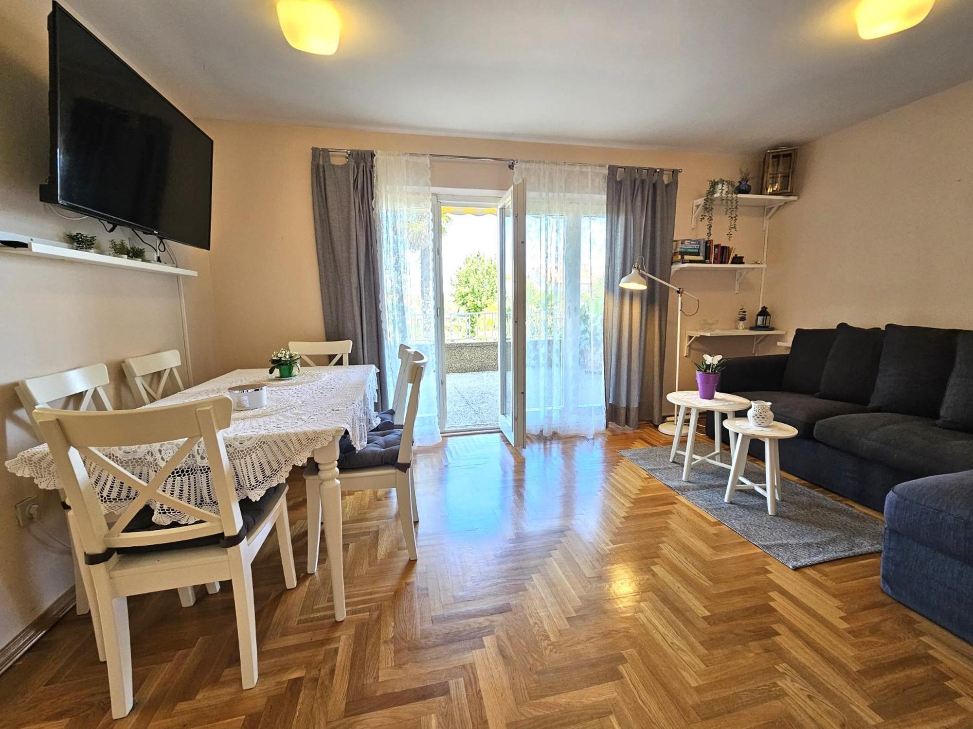 Apartments Mirko Малинска Экстерьер фото